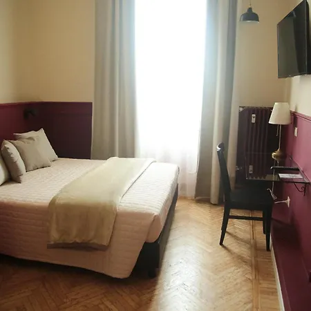 Albergo Garisenda Con Terrazza Panoramica Sulle Due Torri-3